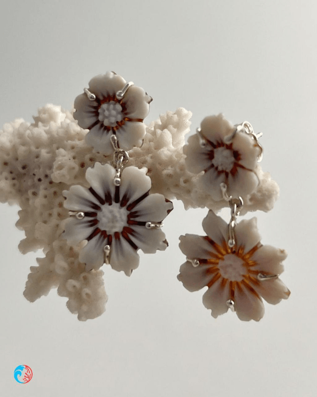 Orecchini Fiori di Positano In Cammeo