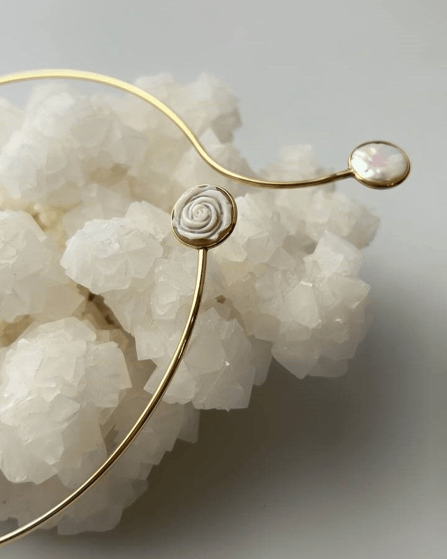 Collana Pura – Rosa Cammeo e Perla Moneta