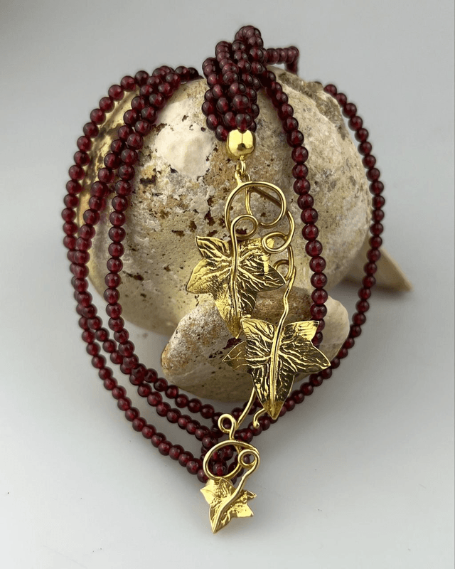 Collana Vite in Granato e Argento Dorato