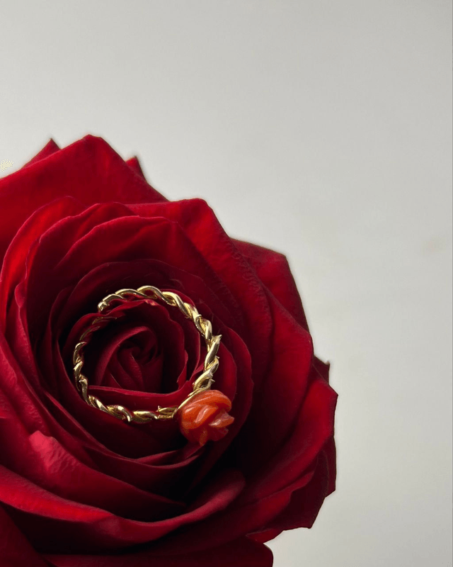 Anello Rosa Corallo Spinata