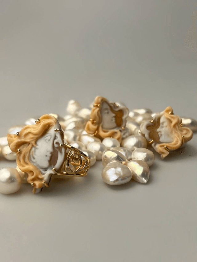 Anello Cammeo Dama dell'Alba