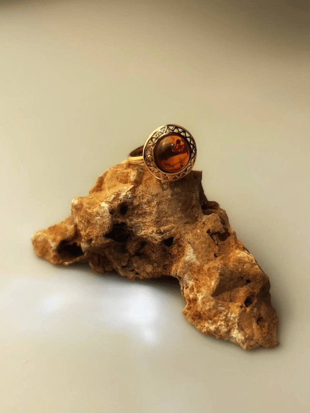 Anello Elios Ambra