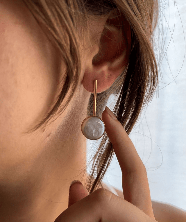 Orecchini Selene con Perla Moneta Pendolo